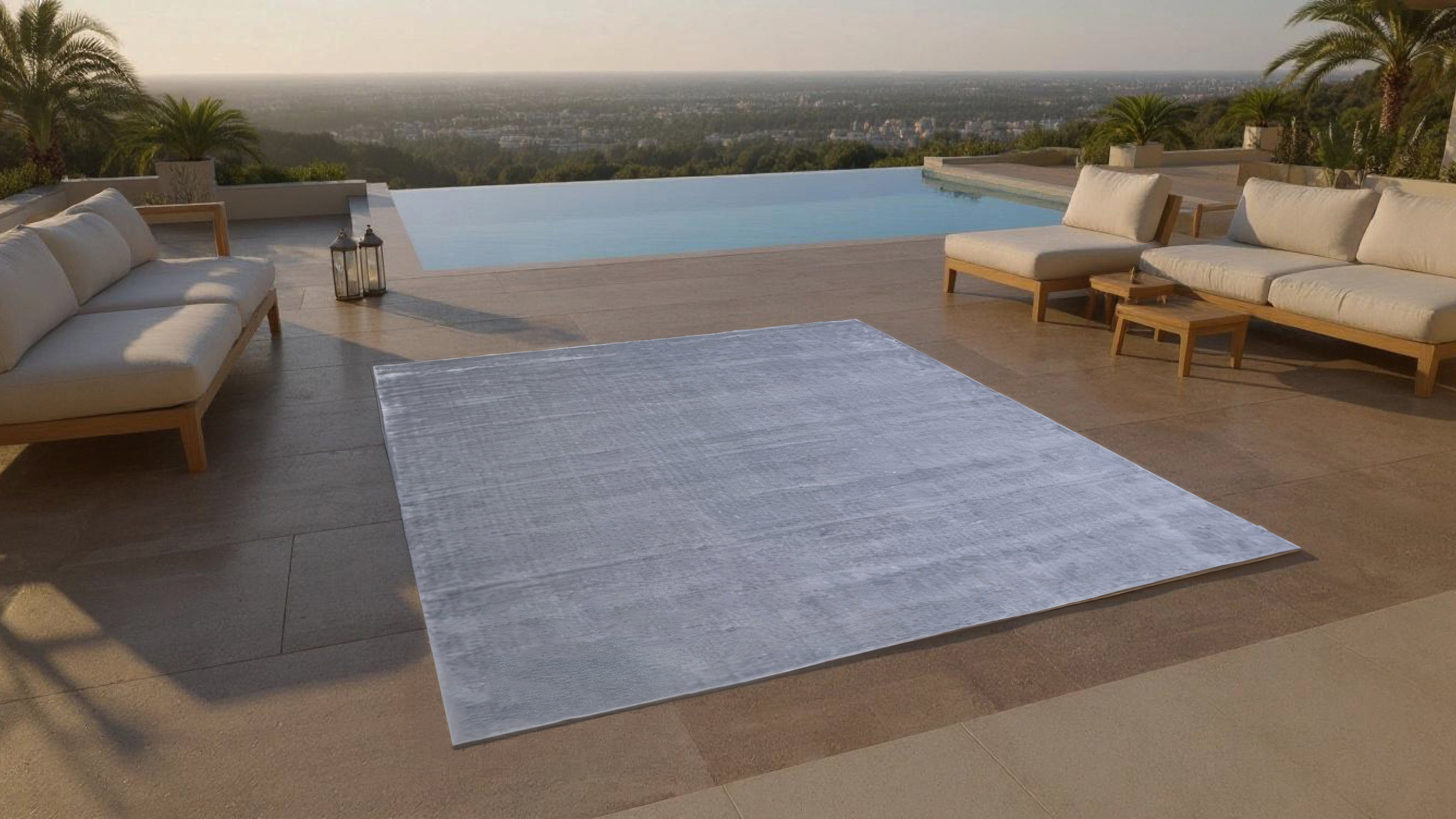 Samaa / Grey Loom-Knotted Bamboo Silk Rug