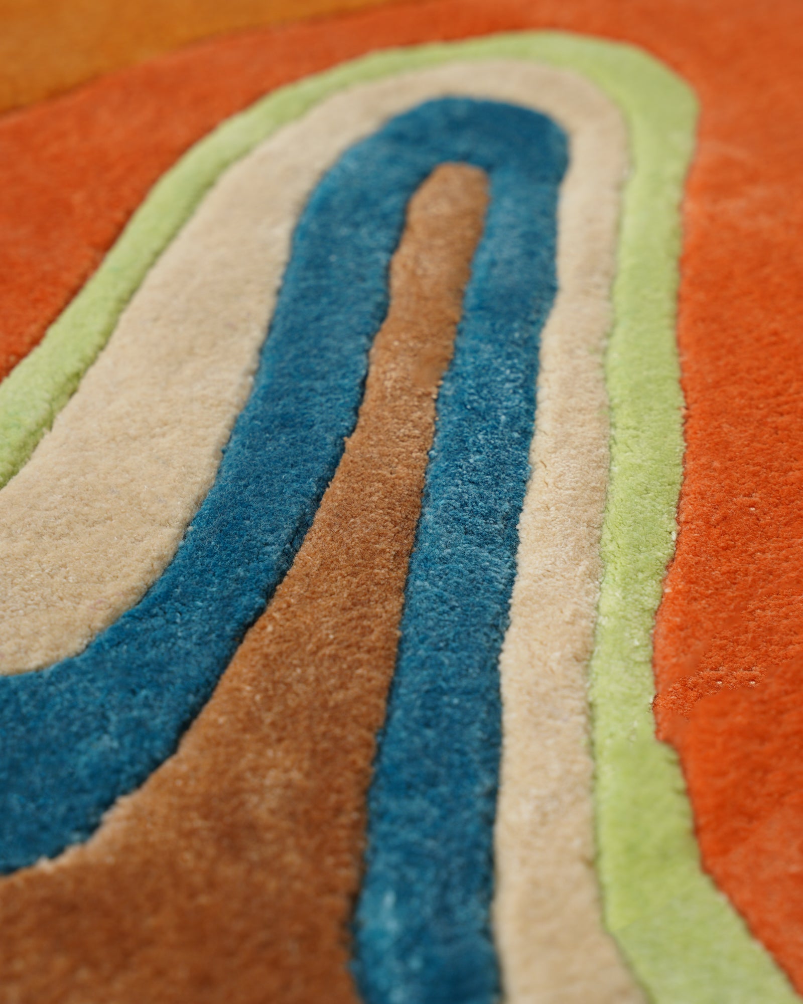 Orange Sculpted Hand Tufted Rug - Closeup