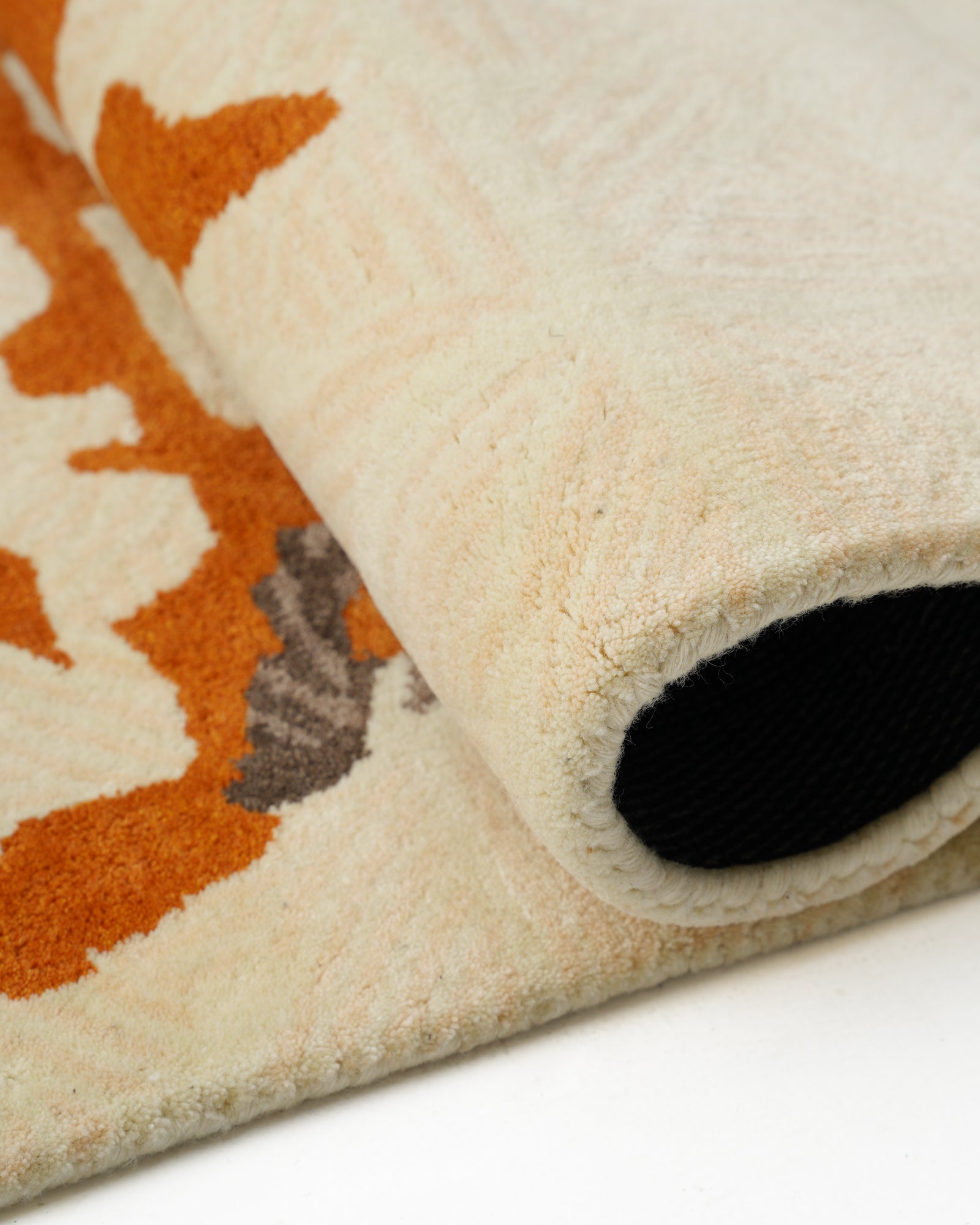 Fracta Hand Tufted Rug 200 X 300 cm Aiba World