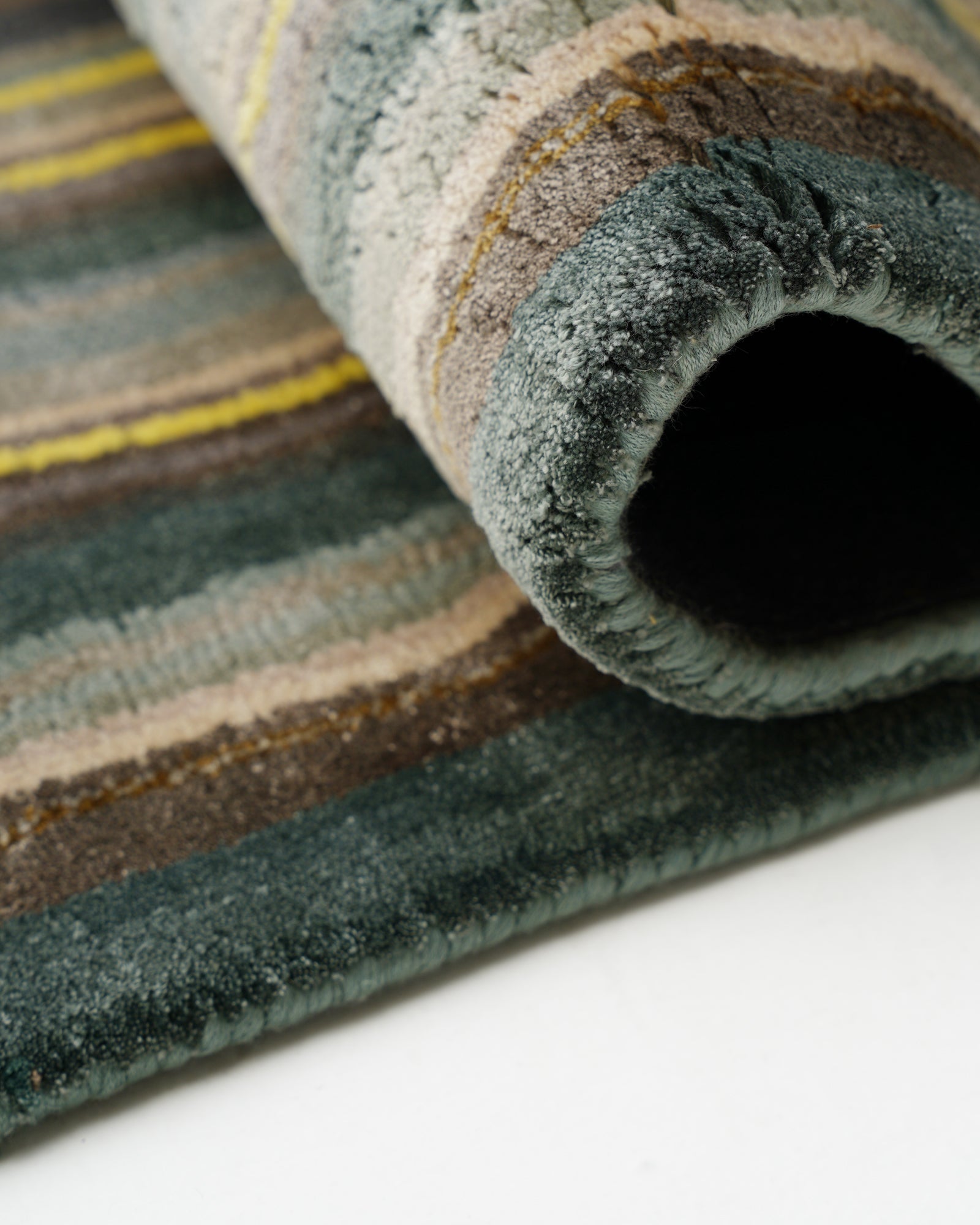 Luma Hand Tufted Rug 200 X 300 cm Aiba World