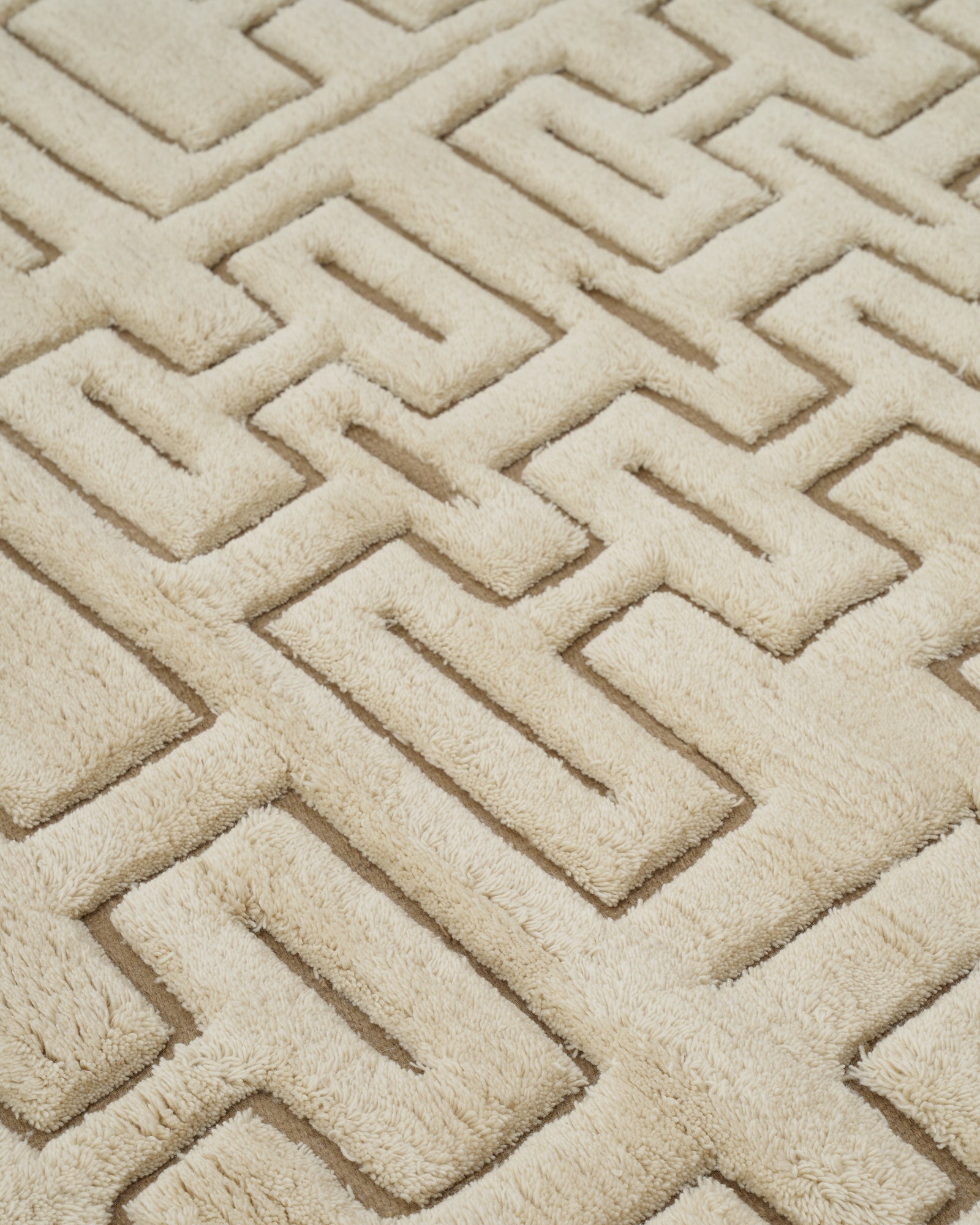 Loom Flat Weave Rug 250 X 350 cm Aiba World