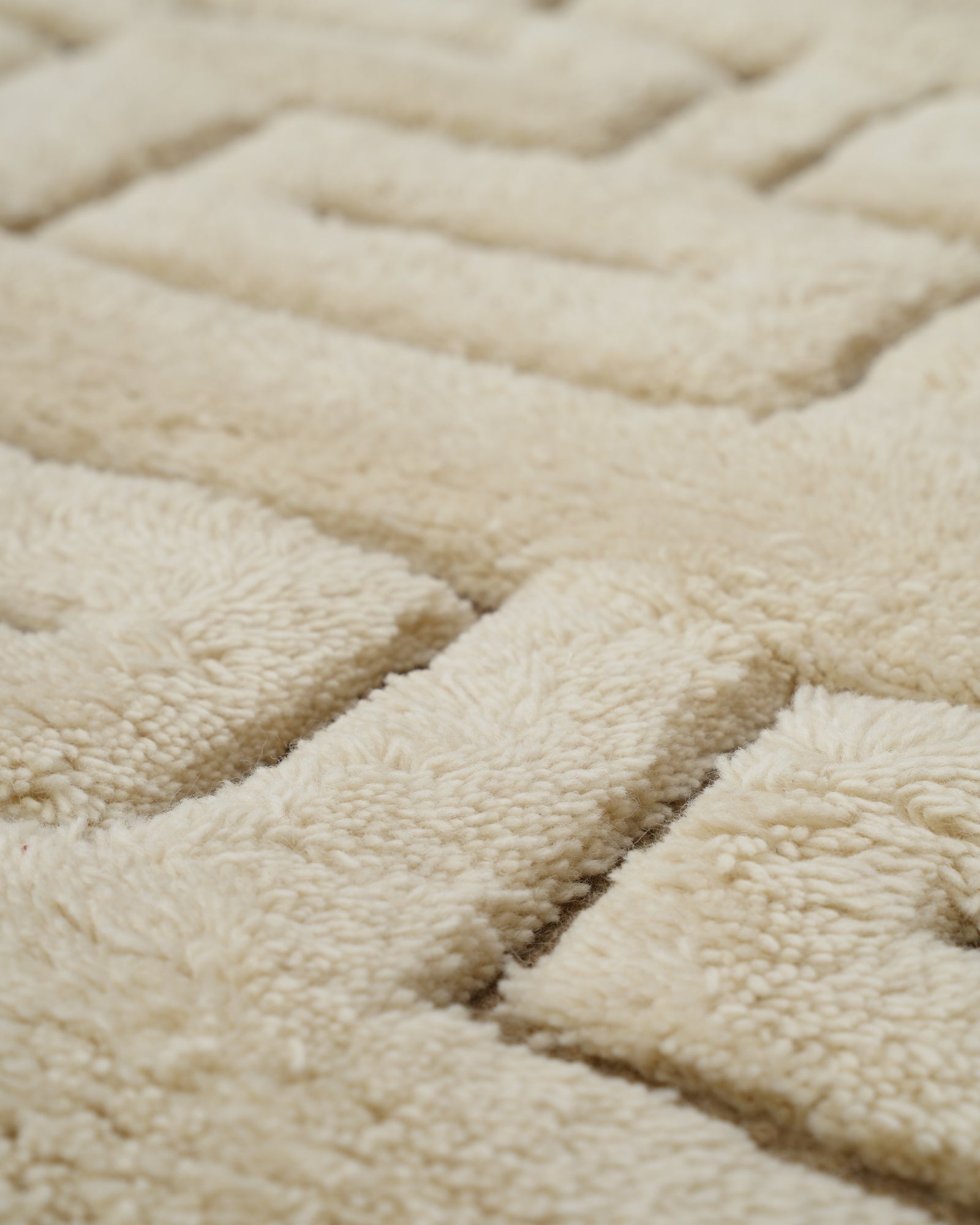 Loom Flat Weave Rug 250 X 350 cm Aiba World