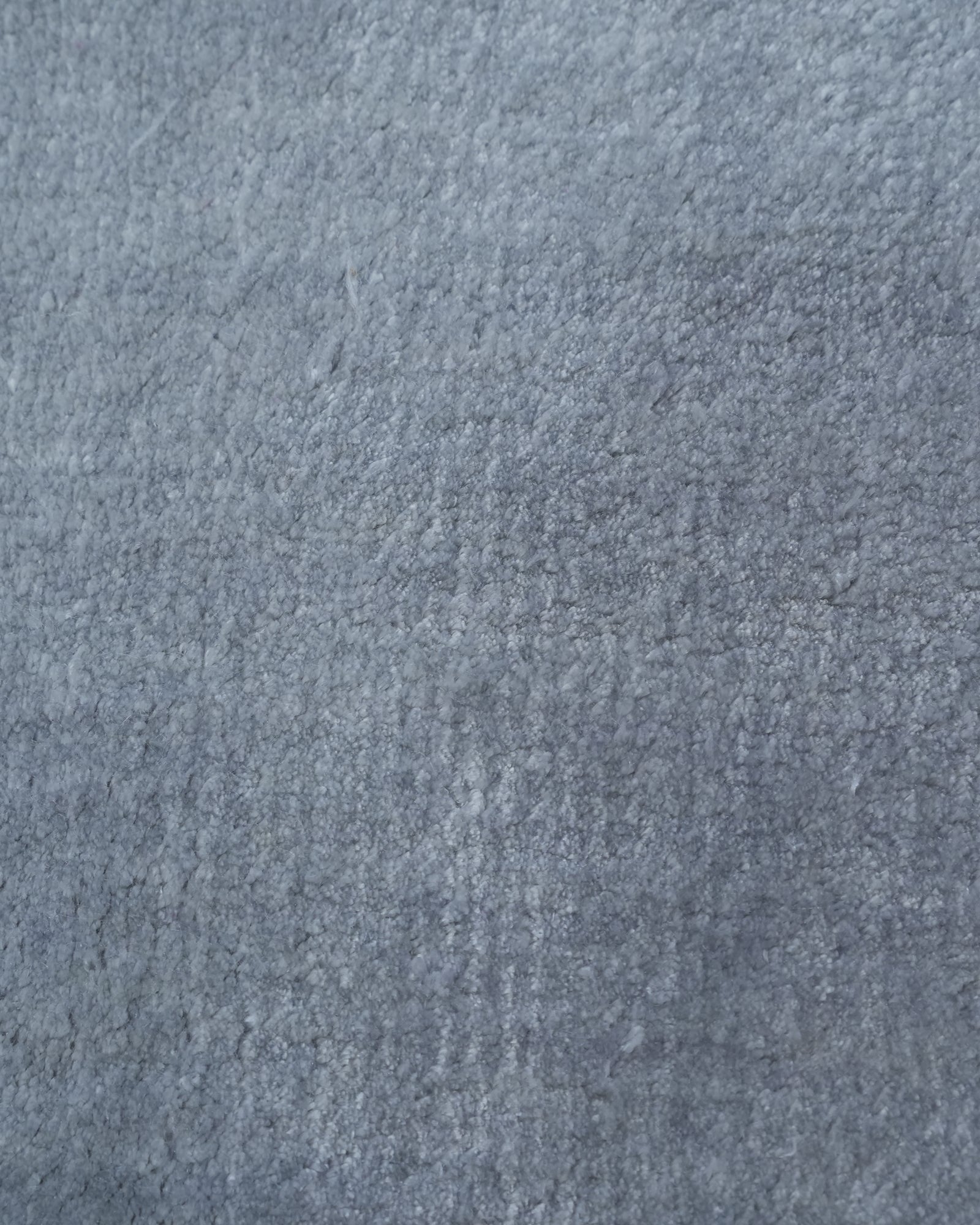 Samaa / Grey Loom-Knotted Bamboo Silk Rug
