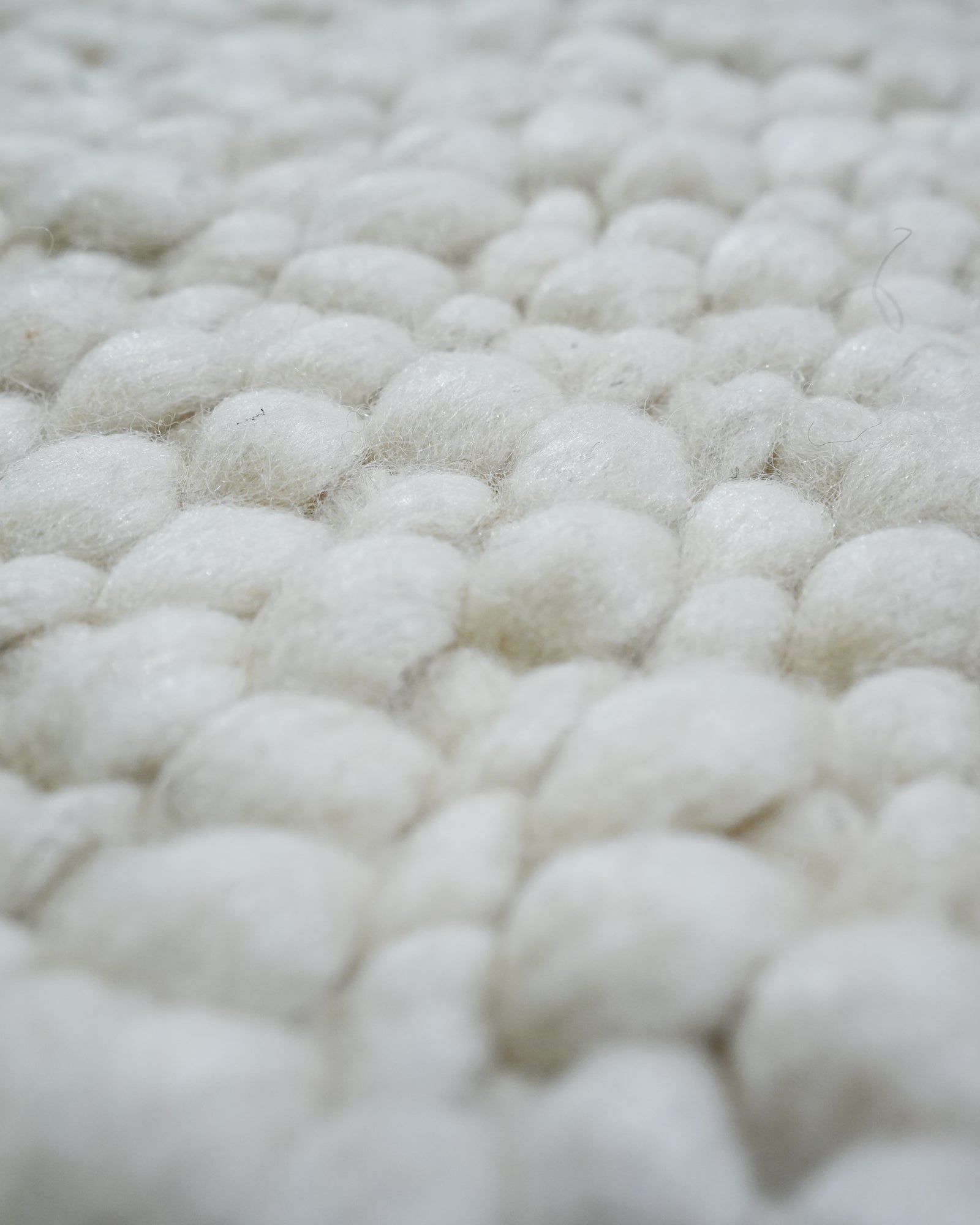 Subah / Solid Cream Handmade Flat Weave New Zealand Wool Rug