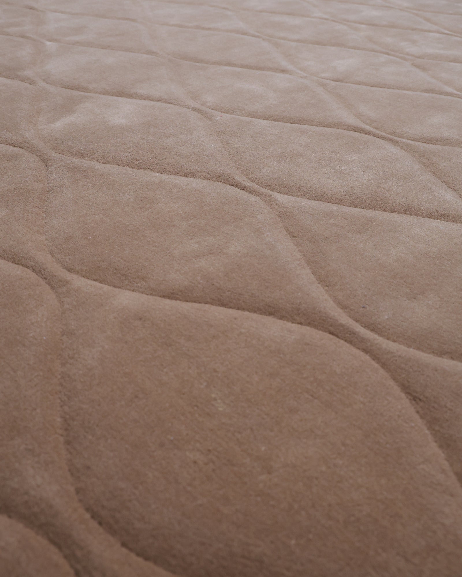 Aabroo / Camel Brown Loom-Knotted Bamboo Silk Rug